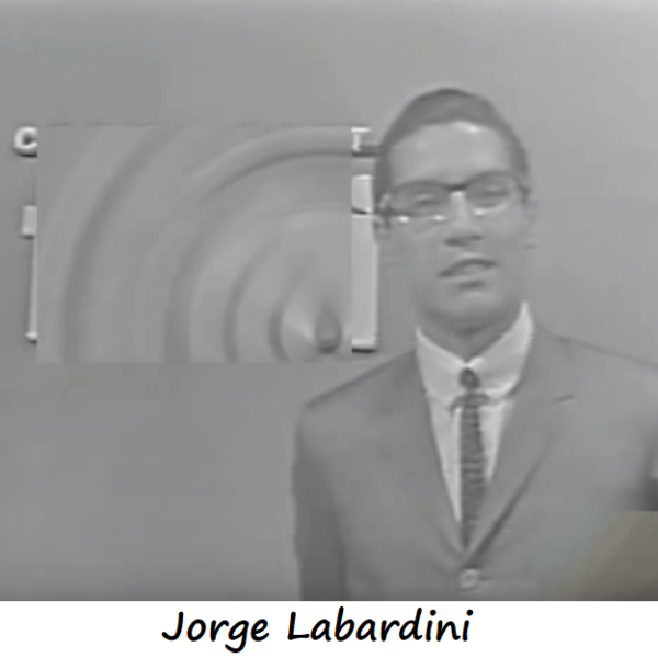 Al micrófono :  Jorge Labardini, “Chchchchuuuuchchchcheeeerrrrííííaaaassss”… Orizaba