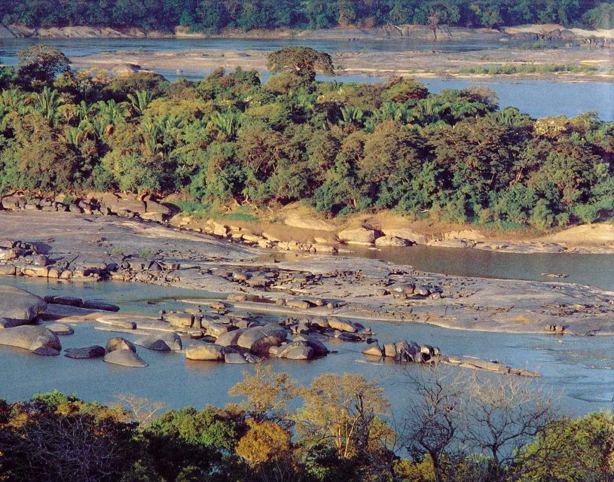 Venezuela – Estado de Amazonas – Escenarios